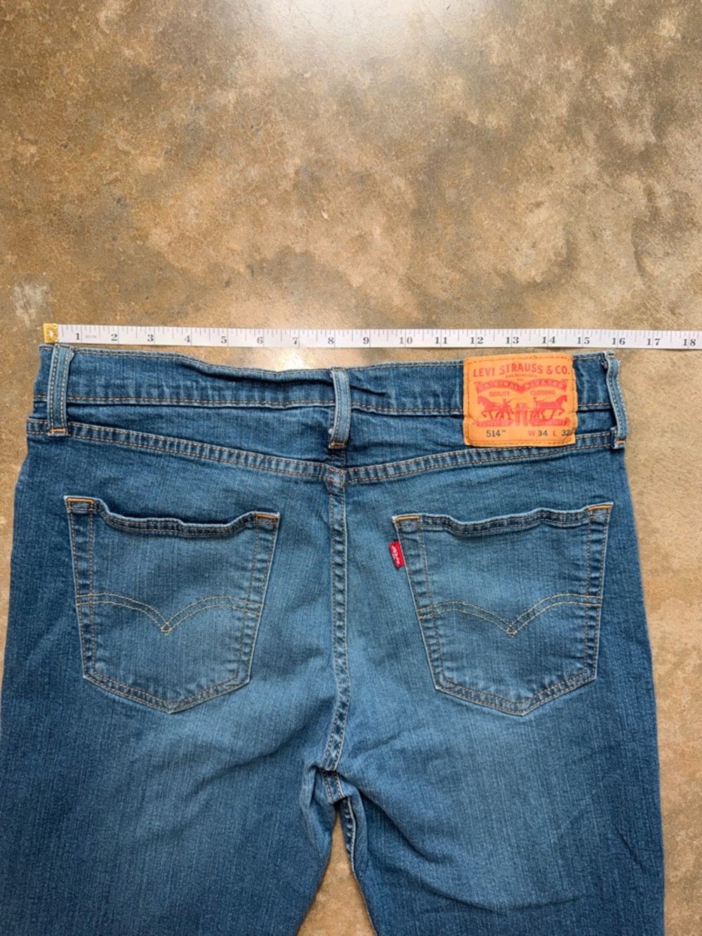 Levi's 514 - Medium Blue Straight Leg Denim Jeans - Picture 7 of 8